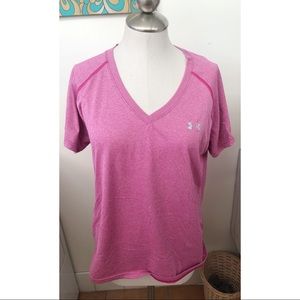 Under Armour Semi Fitted Heat Gear V neck tee